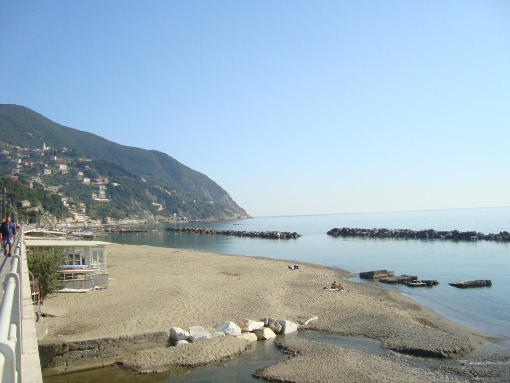 Lindavacanza Moneglia Rum bild